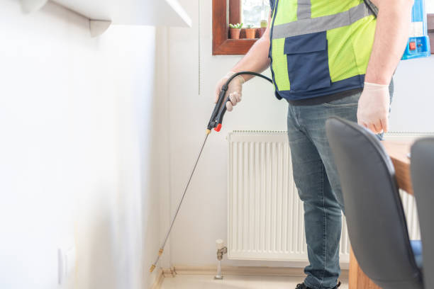 Best Commercial Pest Control Services  in Jeffersonville, KY